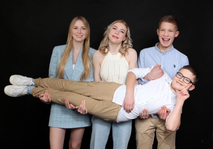 Familienbilder_stuttgart_fotoshooting_fotostudio Stuttgart_familienbilder stuttgart_familienbilder fotograf_familienbilder studio_babybauch fotografie_babyfotos studio_babybilder_Bewerbungsfotos stuttgart_bewerbungsbilder stuttgart_passbilder stuttgart_ Businessfotos_new born fotoshooting